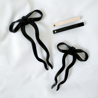 Chunks Bow Hairpin in black and Allie Clips in black on DLK