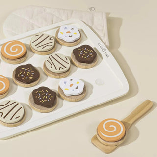 Wooden Play Cookie Set on DLK