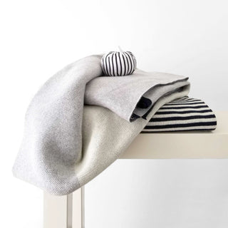 Sophie Home-Land Throw on Design Life Kids